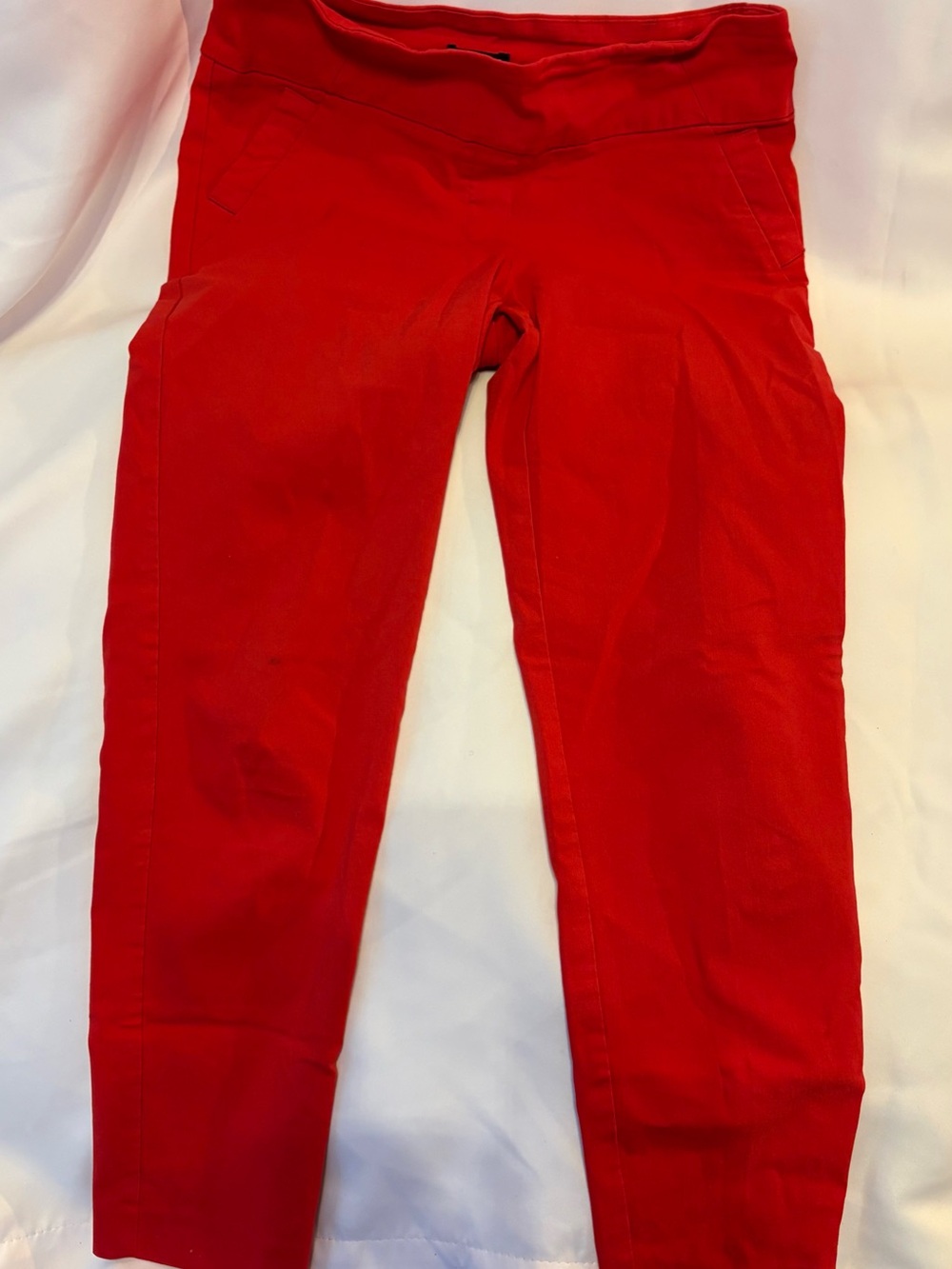 Soho Women’s Red Stretch Pull-On Bottoms
